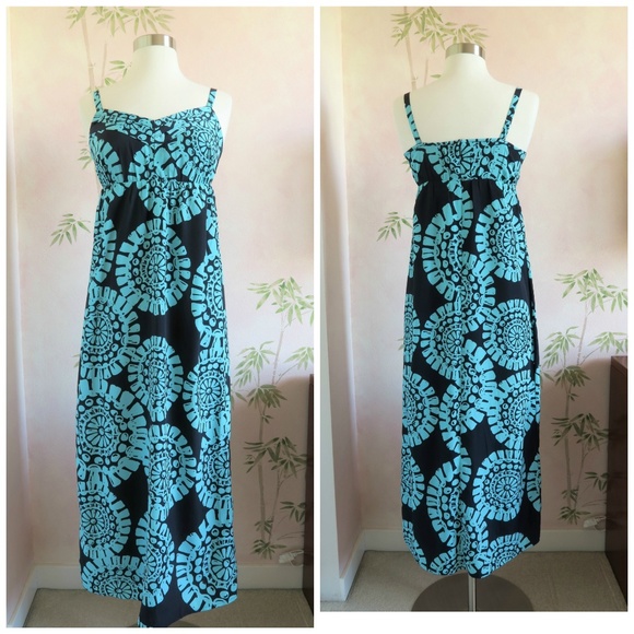 LOFT Dresses & Skirts - LOFT Blue Medallion Maxi Dress LOFT Dresses & Skirts - LOFT Blue Medallion Maxi Dress